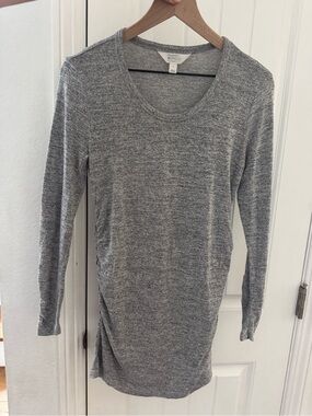 Market & Spruce Gray Maternity Top